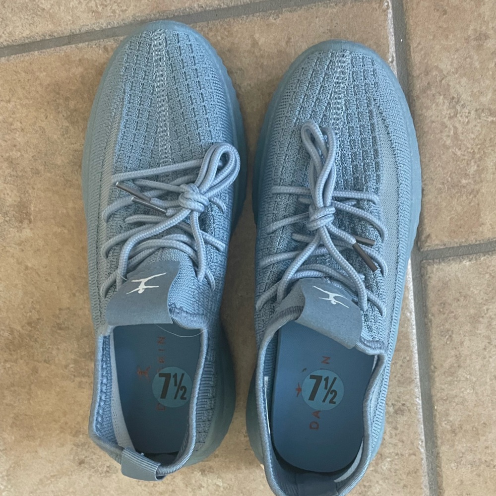 Danskin Women’s Blue Athletic Sneakers